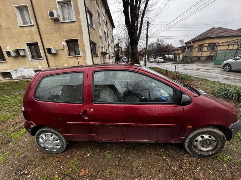 Renault Twingo, снимка 3 - Автомобили и джипове - 53471116