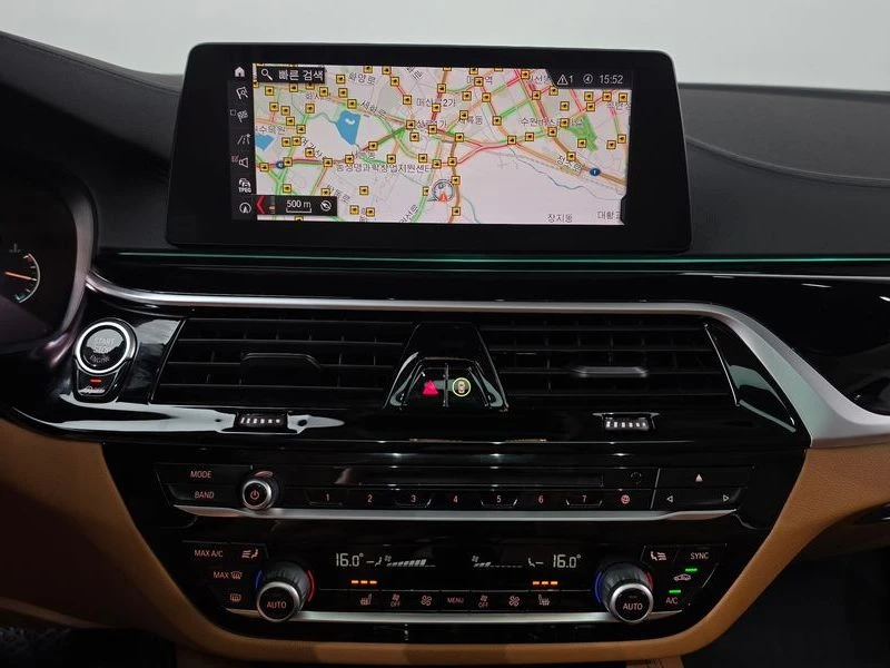 BMW 520 520i Luxury, снимка 13 - Автомобили и джипове - 56417784