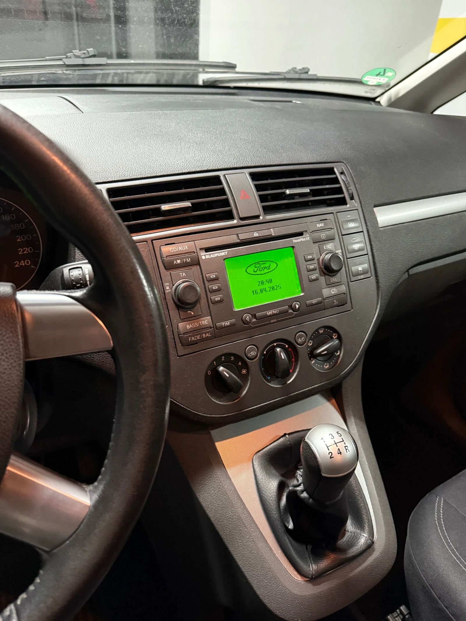 Ford C-max 1.8 - изображение 10