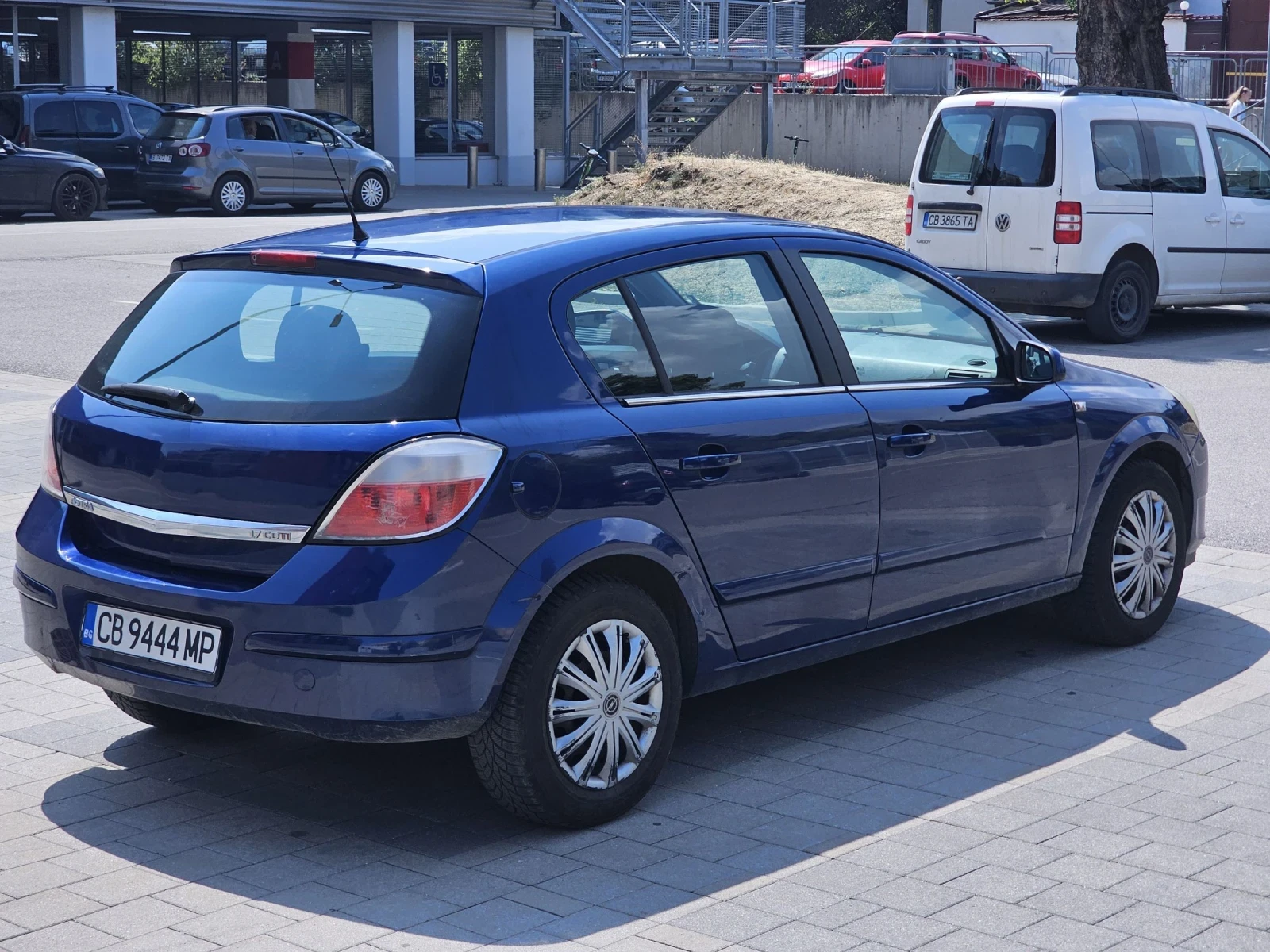 Opel Astra 1.7 CDTI - изображение 5