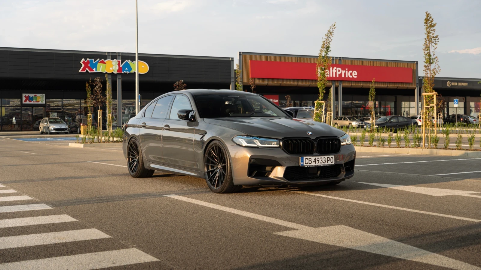 BMW M5  Competition Готов Лизинг Срещу 45000 лв - изображение 4
