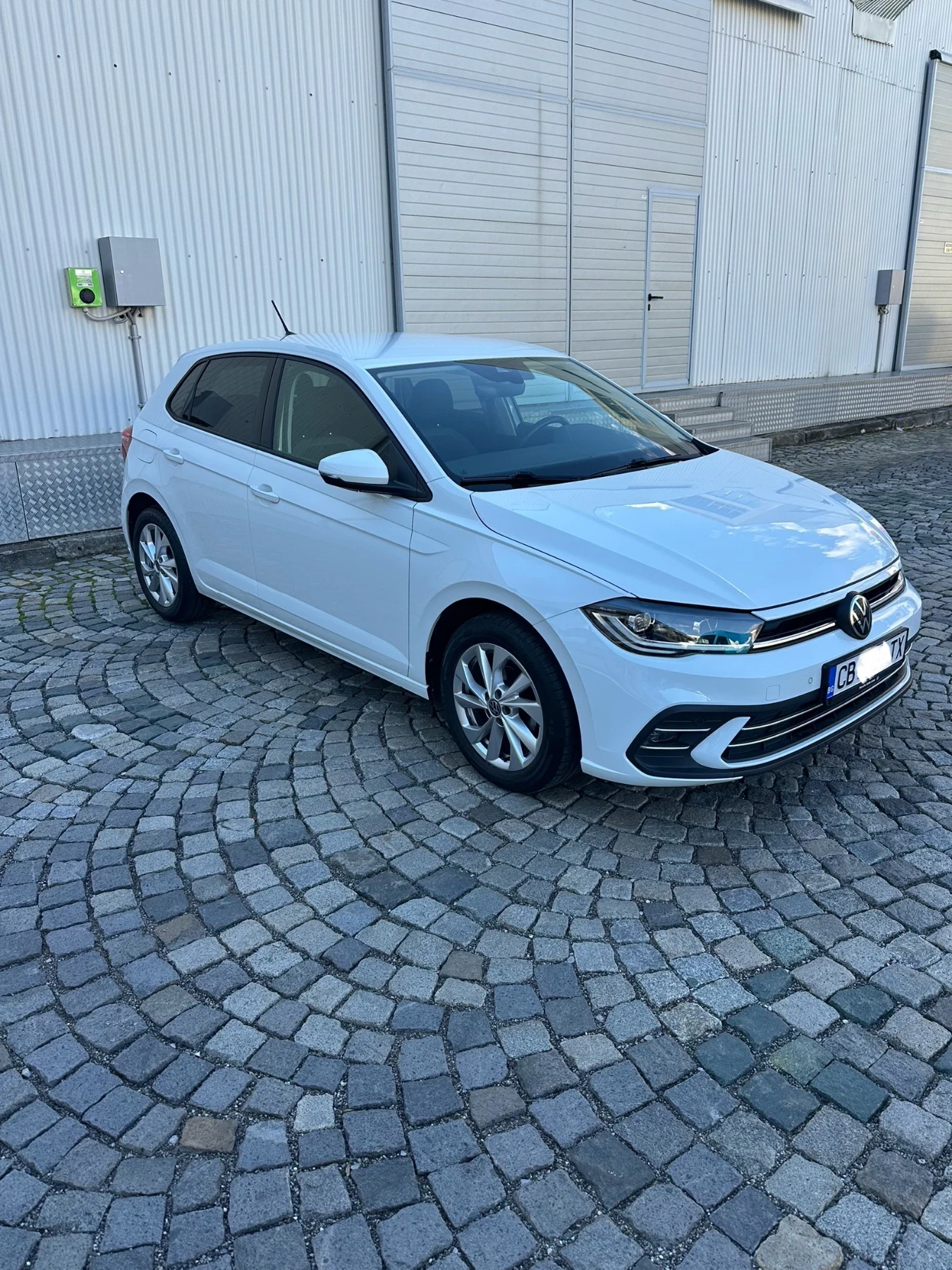 VW Polo Автоматик Гаранция до 2028 - изображение 8