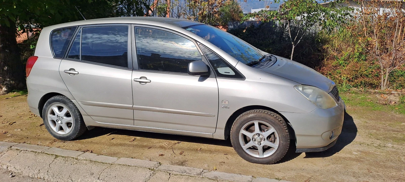 Toyota Corolla  - изображение 3