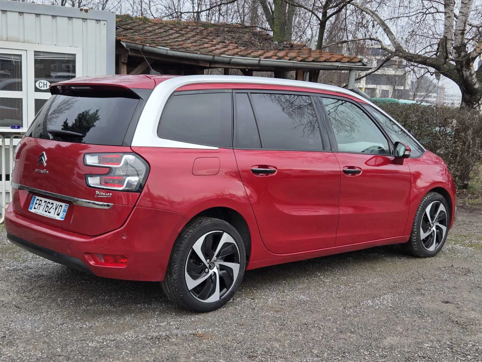 Citroen Grand C4 Picasso 2.0 HDI 180 kc. FACE EXCLUSIVE PANORAMA TV - изображение 3
