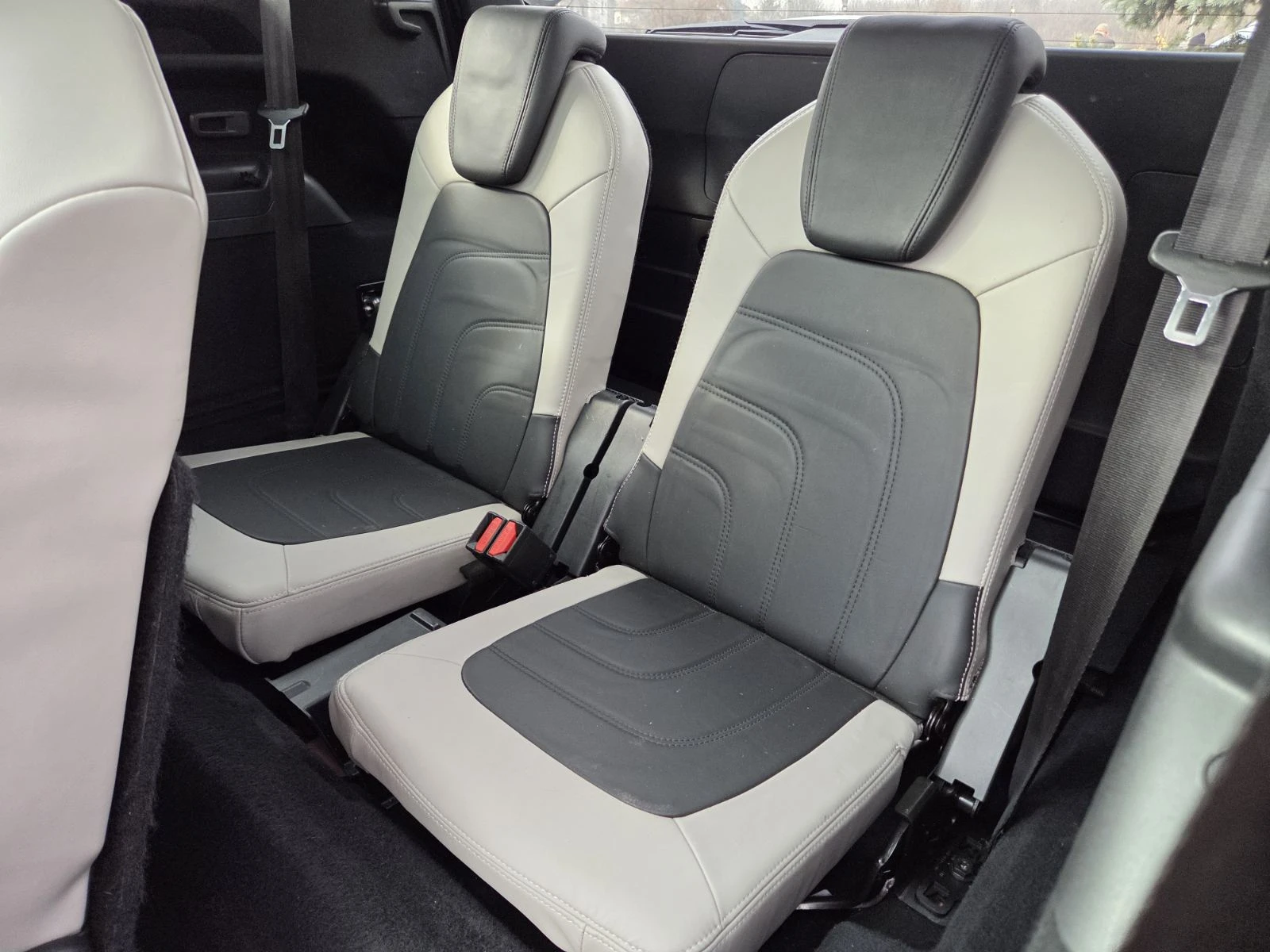 Citroen Grand C4 Picasso 2.0 HDI 180 kc. FACE EXCLUSIVE PANORAMA TV - изображение 10