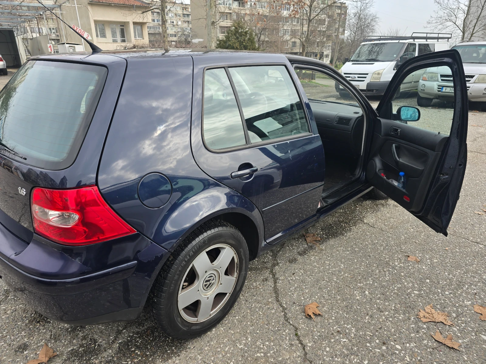 VW Golf 4 SR - 1.6 - 101�.�. - ������ | Mobile.bg � ����������� 4