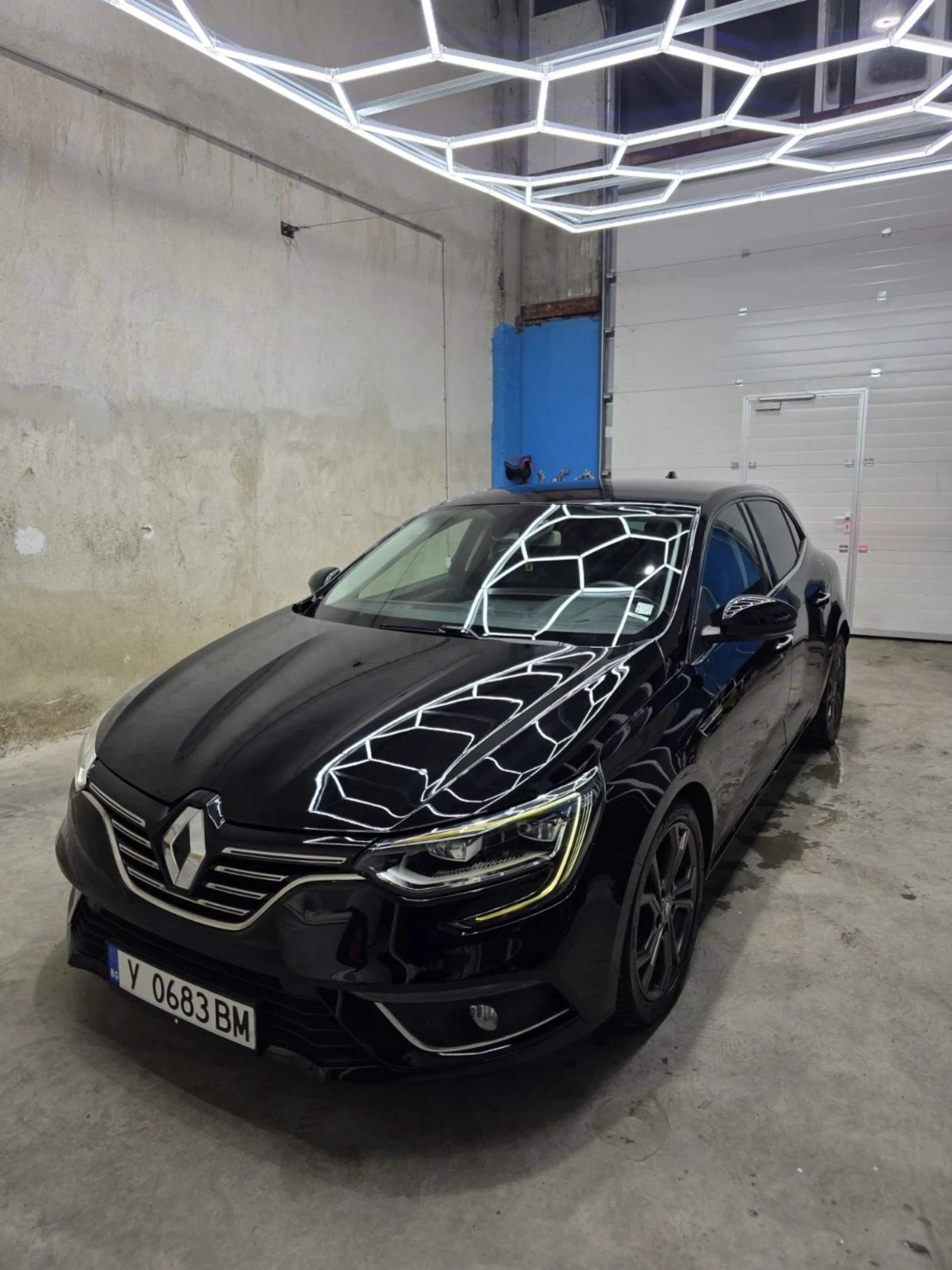 Renault Megane 1.3 R-line - изображение 2