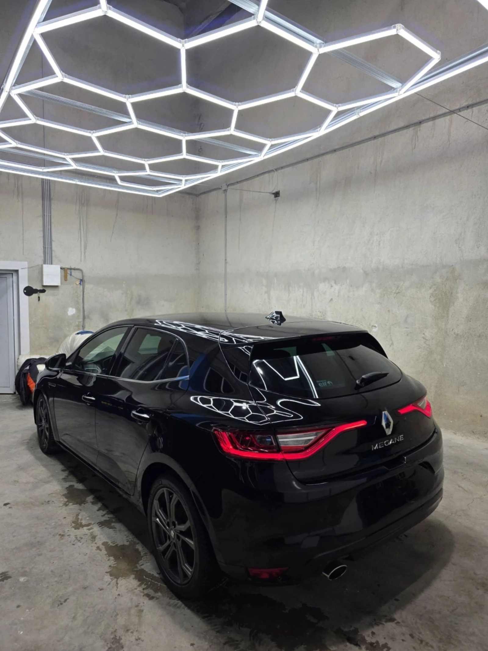 Renault Megane 1.3 R-line - изображение 6