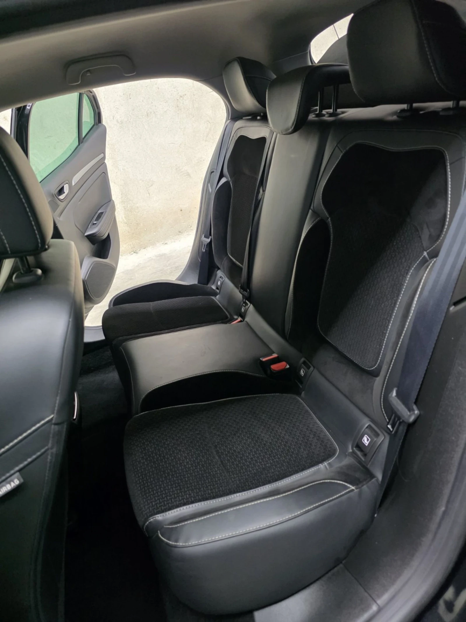 Renault Megane 1.3 R-line | Mobile.bg � ����������� 12