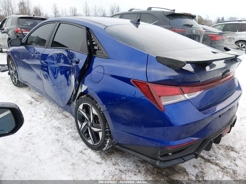 Hyundai Elantra 2.0l Sel, снимка 3 - Автомобили и джипове - 53807793