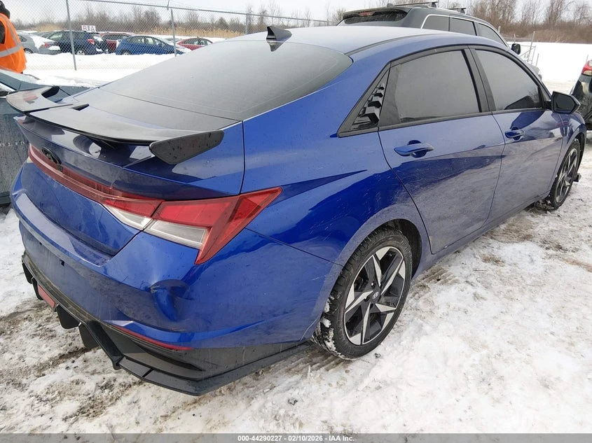 Hyundai Elantra 2.0l Sel, снимка 4 - Автомобили и джипове - 53807793