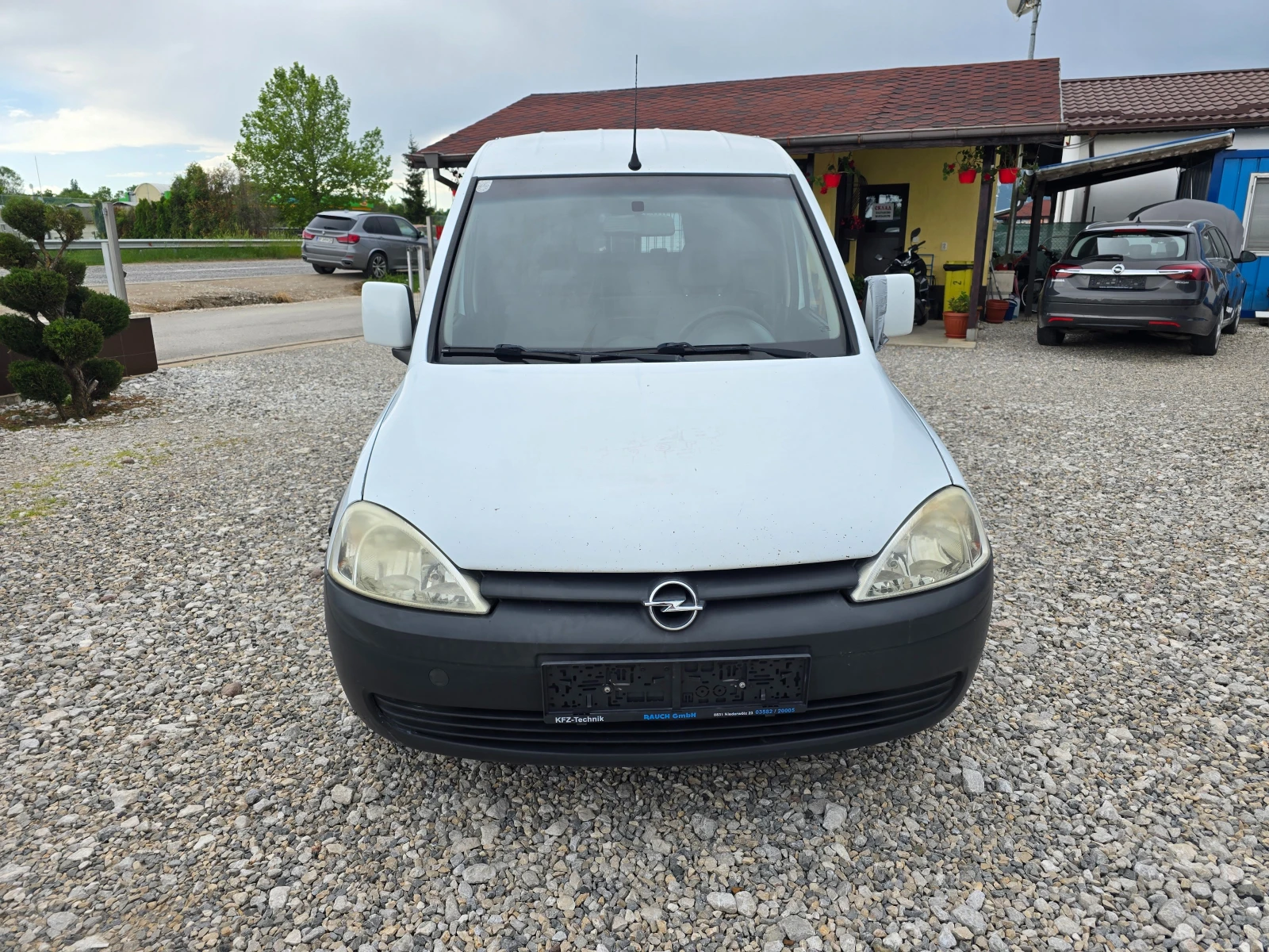 Opel Combo 1.7CDTI 101КС ! ! КЛИМАТИК ! ! РЕАЛНИ КИЛОМЕТРИ, снимка 8 - Автомобили и джипове - 54674306
