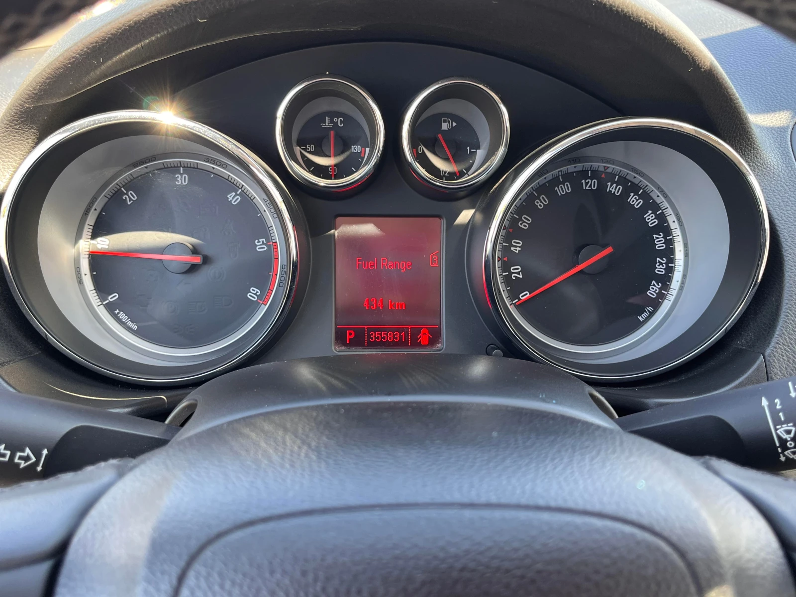 Opel Insignia, снимка 9 - Автомобили и джипове - 54728173