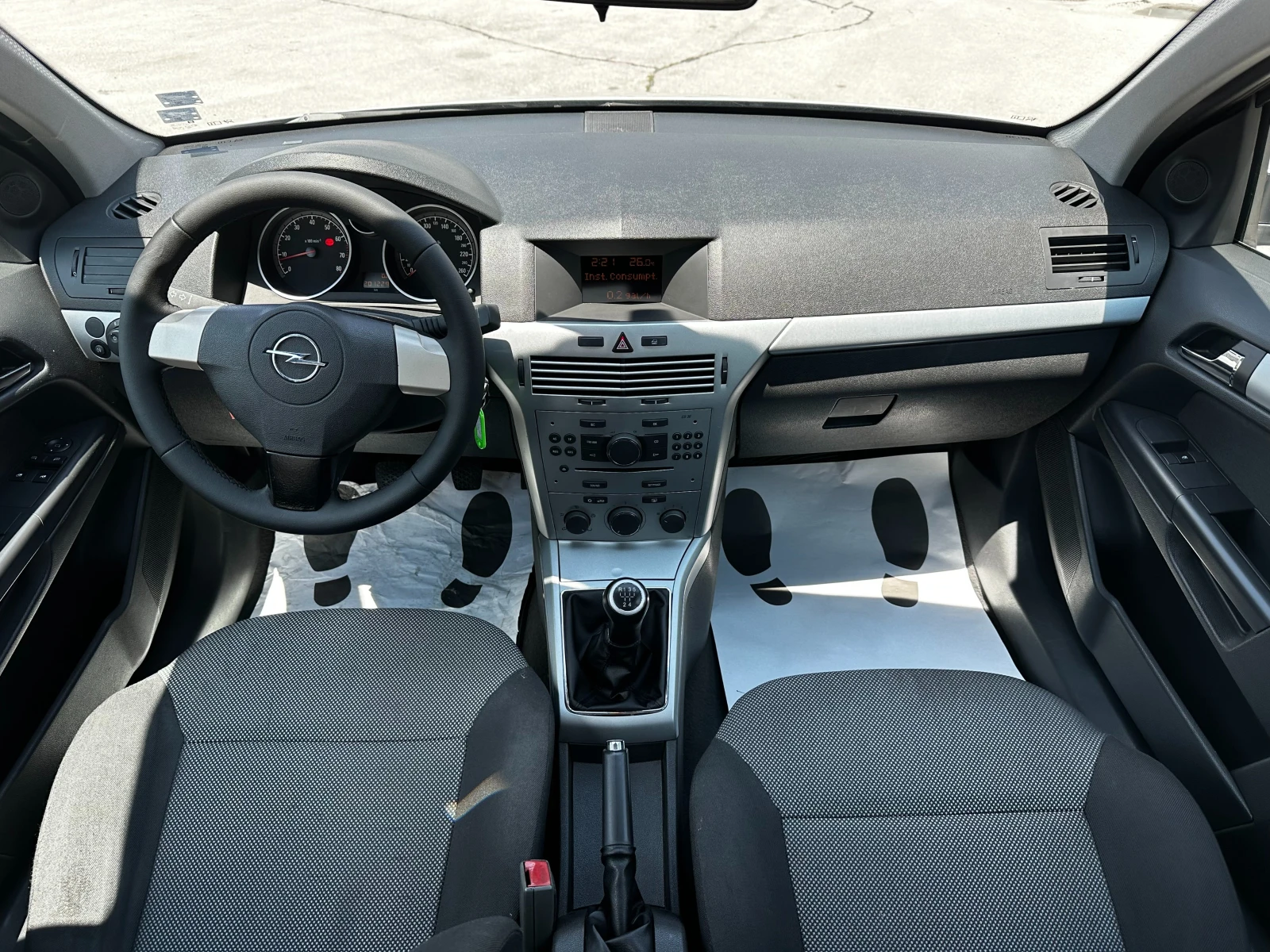 Opel Astra 1.6i 116 к.с. , снимка 11 - Автомобили и джипове - 54821061
