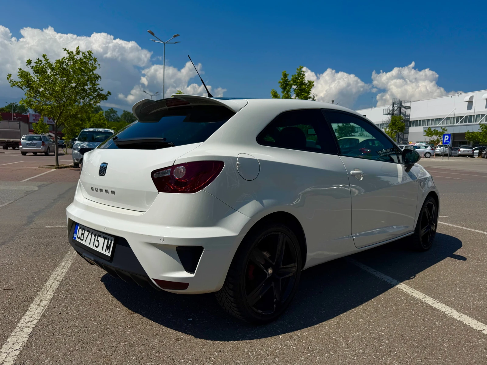 Seat Ibiza 1.4I 180к.с. ГАРАНЦИЯ 6 МЕСЕЦА ИЛИ 5000 КИЛОМЕТРА, снимка 4 - Автомобили и джипове - 54874874