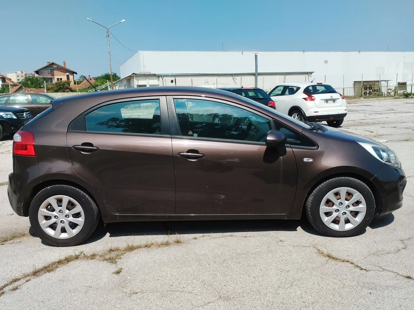 Kia Rio 1.25 ГАЗ-БЕНЗИН, снимка 7 - Автомобили и джипове - 55601783