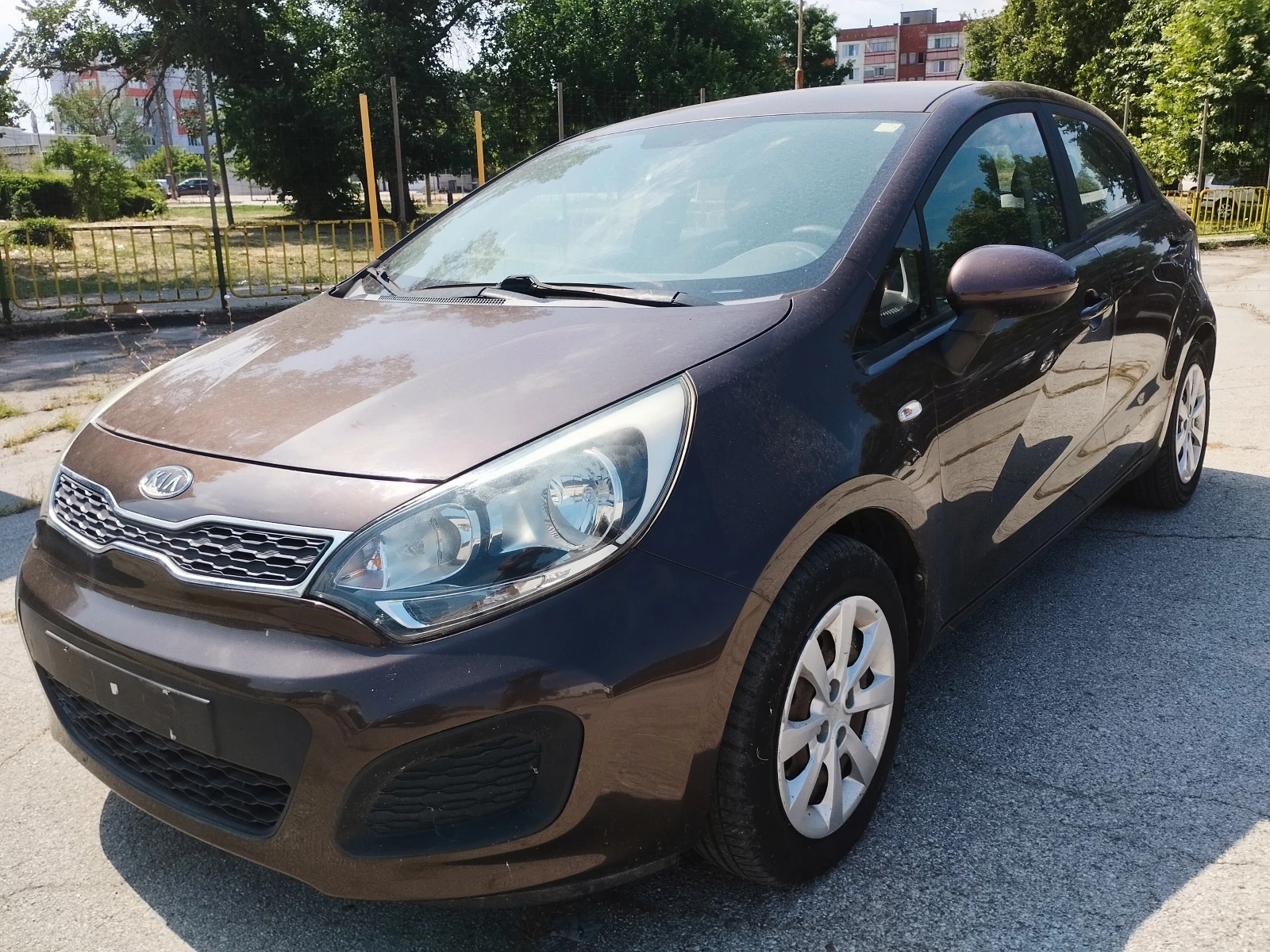 Kia Rio 1.25 ГАЗ-БЕНЗИН, снимка 2 - Автомобили и джипове - 55601783