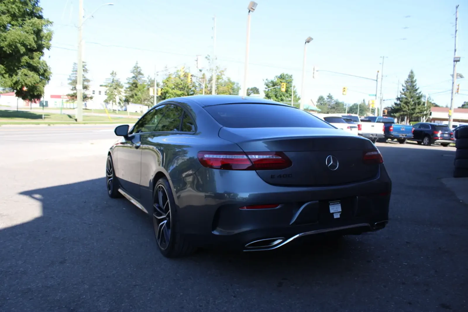 Mercedes-Benz E 400, снимка 3 - Автомобили и джипове - 55804367