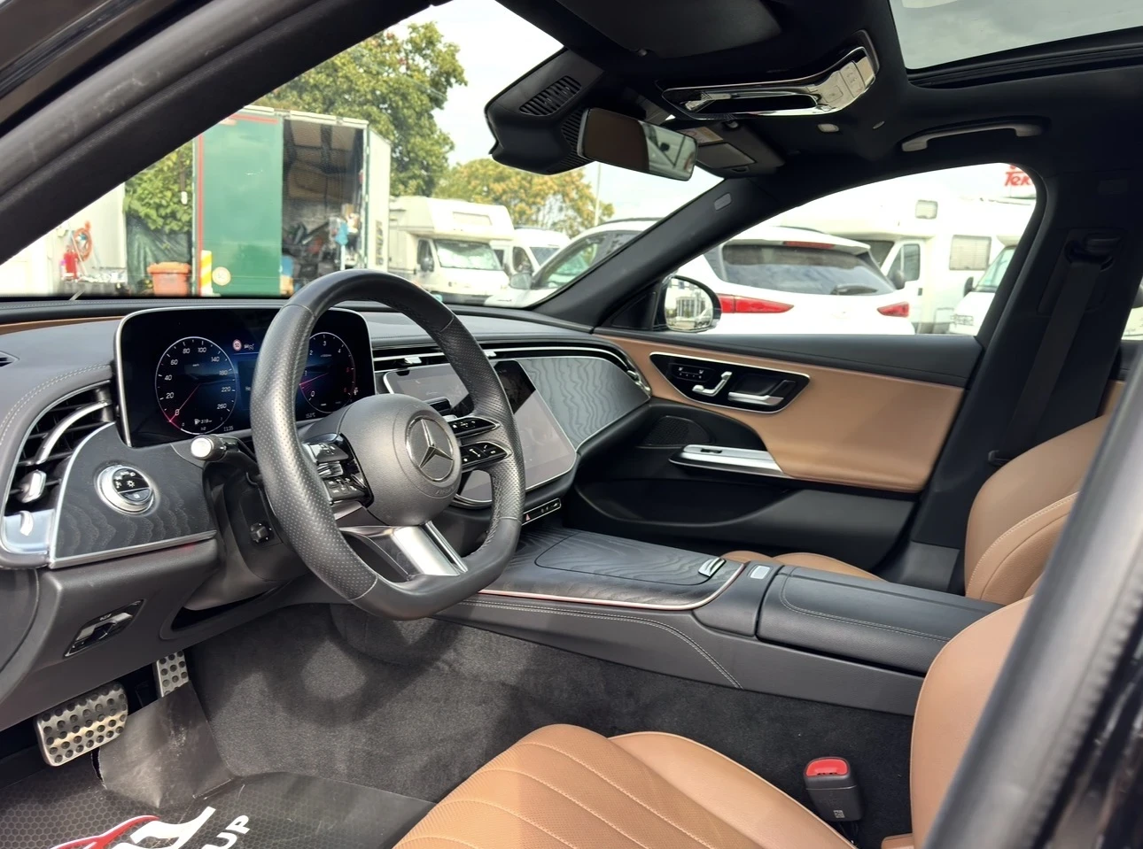 Mercedes-Benz E 220 AMG/MILD HYBRID/DISTRONIK/��������/360 ������ | Mobile.bg � ����������� 8