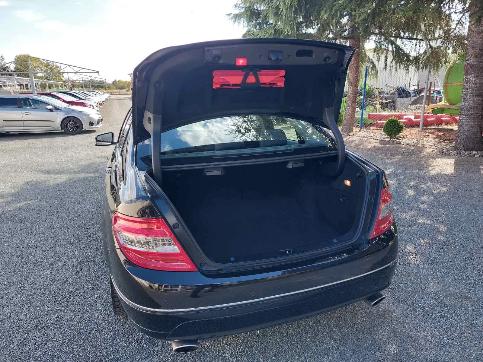 Mercedes-Benz C 350 cdi, 4 ����� | Mobile.bg � ����������� 10