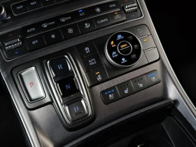 Hyundai Santa fe Diesel 2.2 4WD| 200к.с.| ВКЛ.ТЕХНОТЕСТ, снимка 9