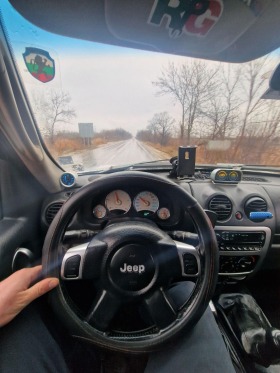 Jeep Cherokee ЦЯЛ МОСТ !, снимка 14 - Автомобили и джипове - 45546440