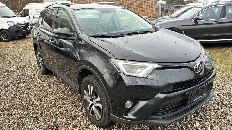 Toyota Rav4, снимка 1 - Автомобили и джипове - 48633388