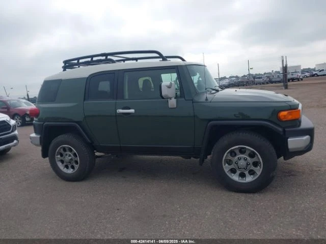 Toyota Fj cruiser Крайна цена до България!* Авто Кредит*  - изображение 4