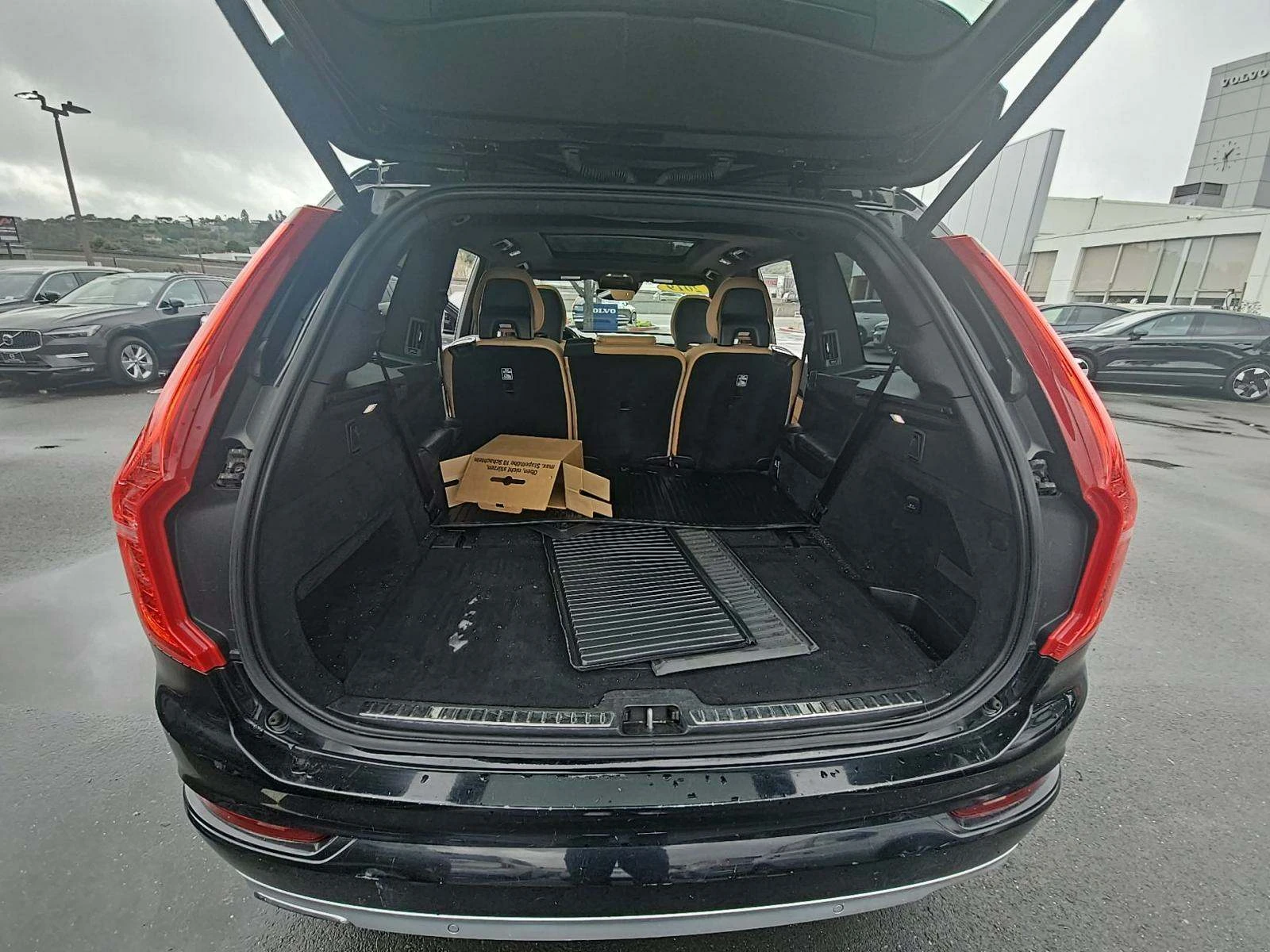 Volvo Xc90 T6 MOMENTUM Head up* 360* Подгрев* Следене*  - изображение 5