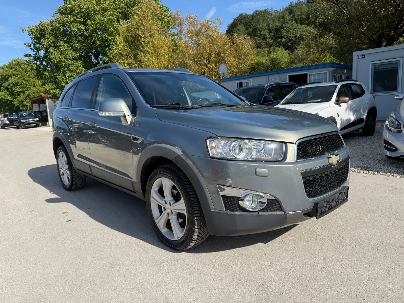 Chevrolet Captiva 2.2d - 183к.с.Facelift  - изображение 2