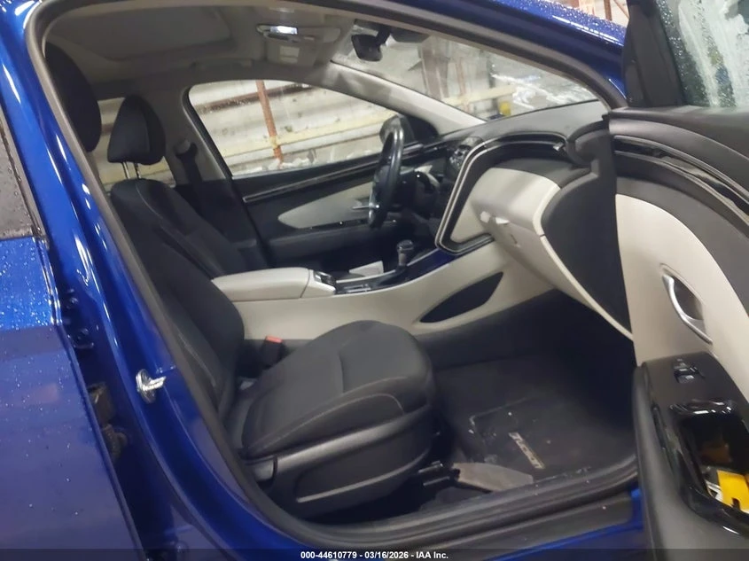 Hyundai Tucson 2.5l Sel, снимка 5 - Автомобили и джипове - 54071624