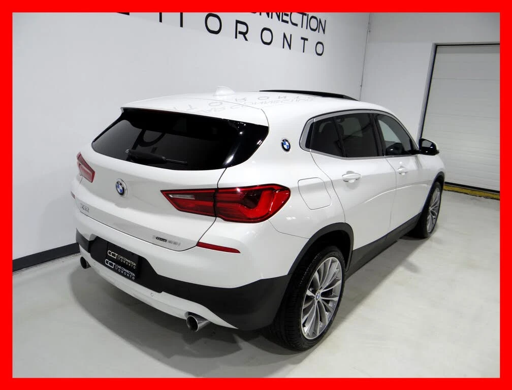 BMW X2 * xDrive28i* КОЖА* ПОДГРЕВ* ПАНОРАМА* HEAD-UP* КАМ, снимка 3 - Автомобили и джипове - 54930735
