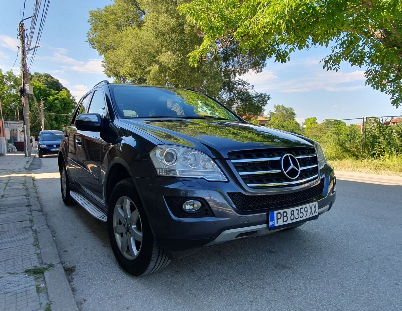 Mercedes-Benz ML 300, снимка 2 - Автомобили и джипове - 55125650
