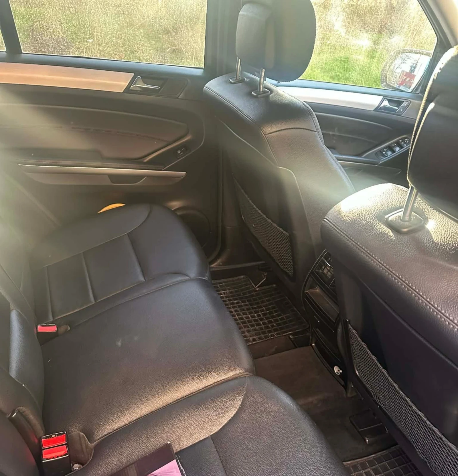 Mercedes-Benz ML 300, снимка 11 - Автомобили и джипове - 55125650