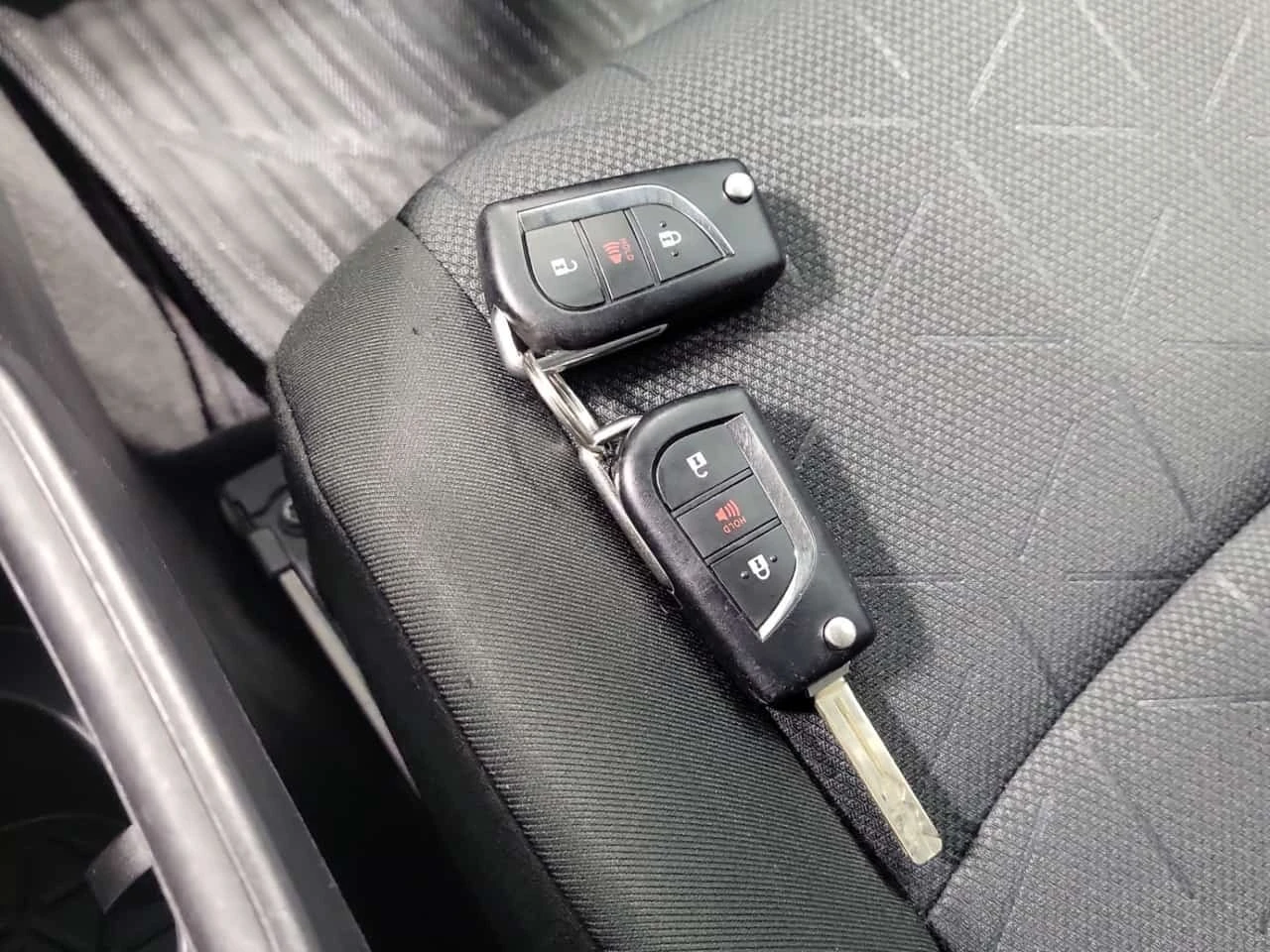 Toyota Rav4 * LE * CARFAX * 2 ����� *  | Mobile.bg � ����������� 8