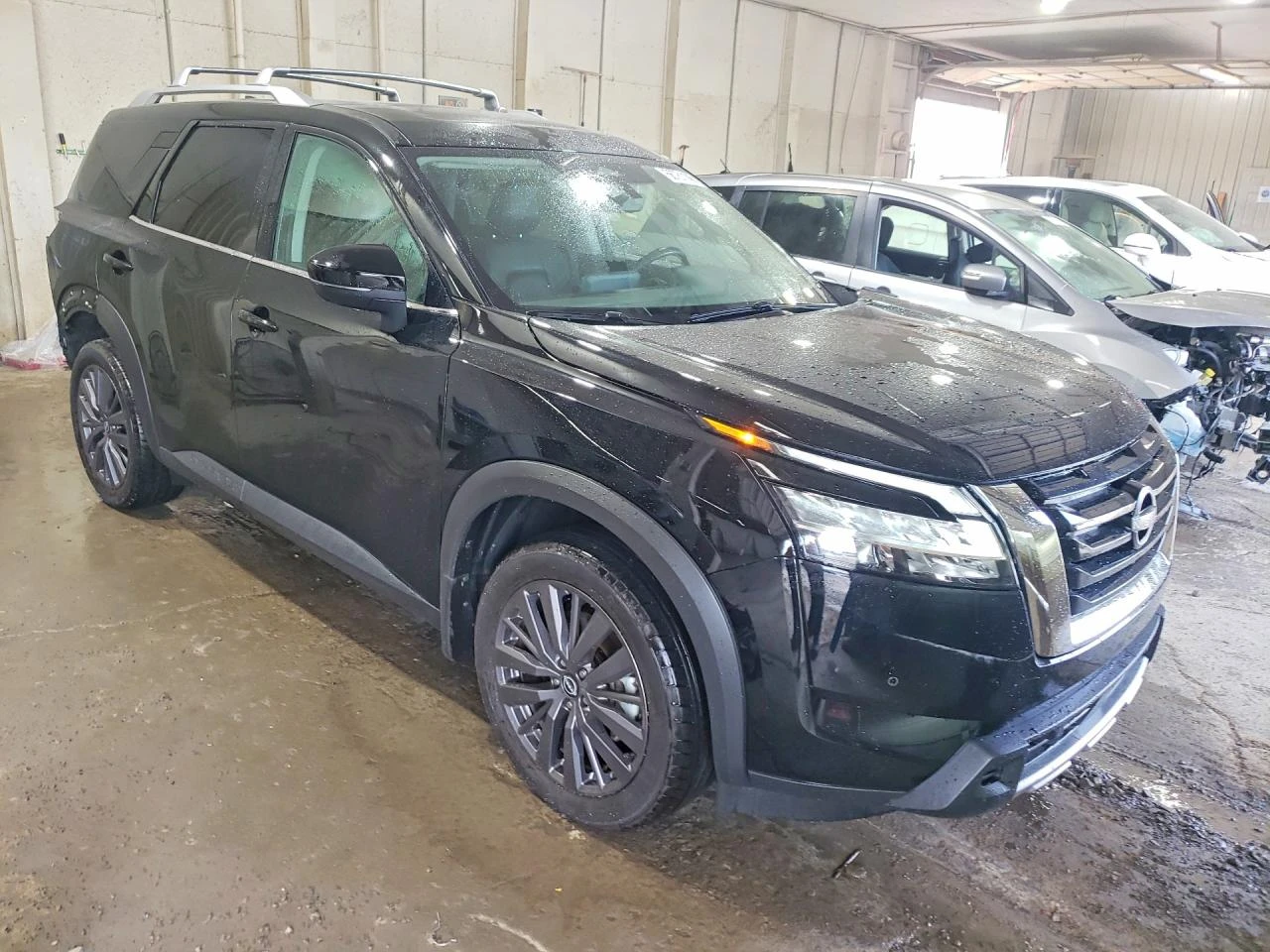 Nissan Pathfinder 3.5l Sl, снимка 4 - Автомобили и джипове - 56511149