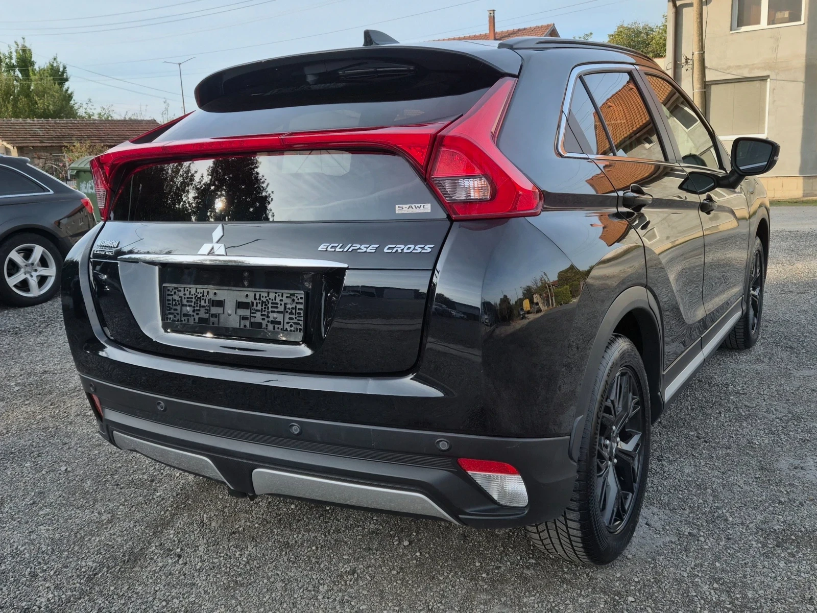 Mitsubishi Eclipse Cross 1.5i 4WD , снимка 5 - Автомобили и джипове - 56575569