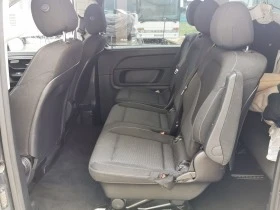 Mercedes-Benz V 220 Макси База 8 места, снимка 9