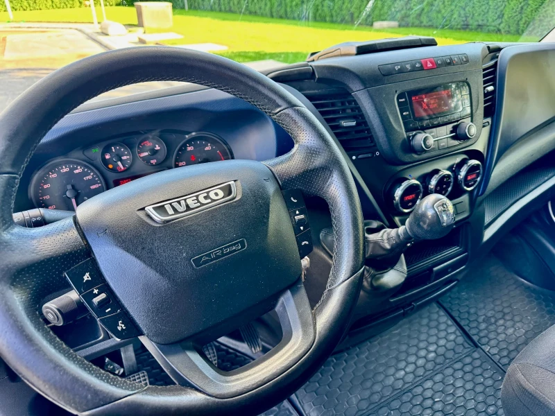 Iveco Daily 3.0 180кс.3-СТР ЩОРА!ОТВАРЯЩ СЕ ТАВАН!ТЕМПОМАТ!ТОП, снимка 11 - Бусове и автобуси - 52447712