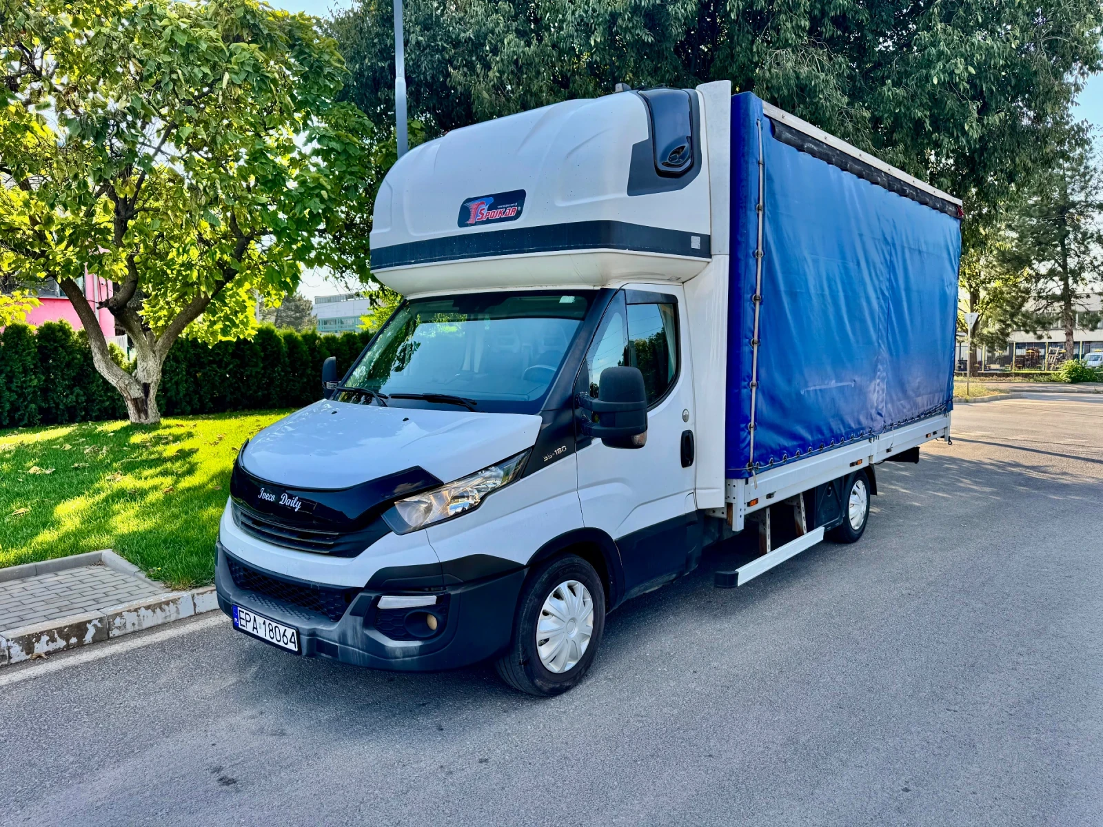 Iveco Daily 3.0 180кс.3-СТР ЩОРА!ОТВАРЯЩ СЕ ТАВАН!ТЕМПОМАТ!ТОП, снимка 1
