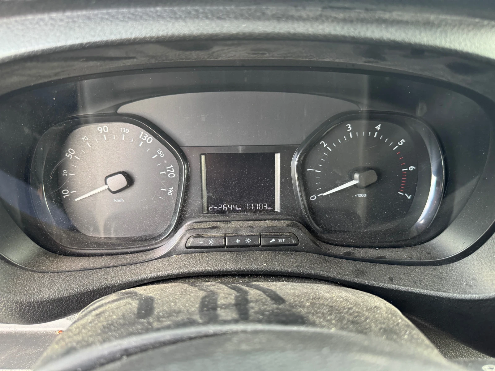 Citroen Jumpy MAXI 8+ 1 EVRO 6 - изображение 6