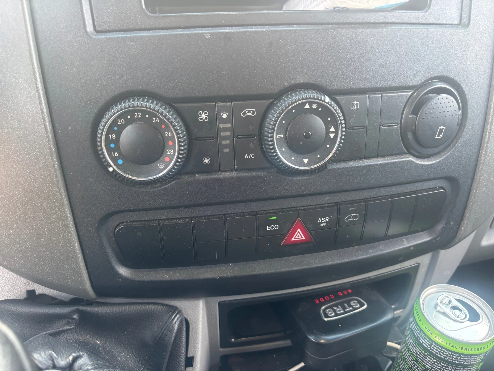 Mercedes-Benz Sprinter Спринтер 516 с падащ борд, снимка 6 - Бусове и автобуси - 56265652