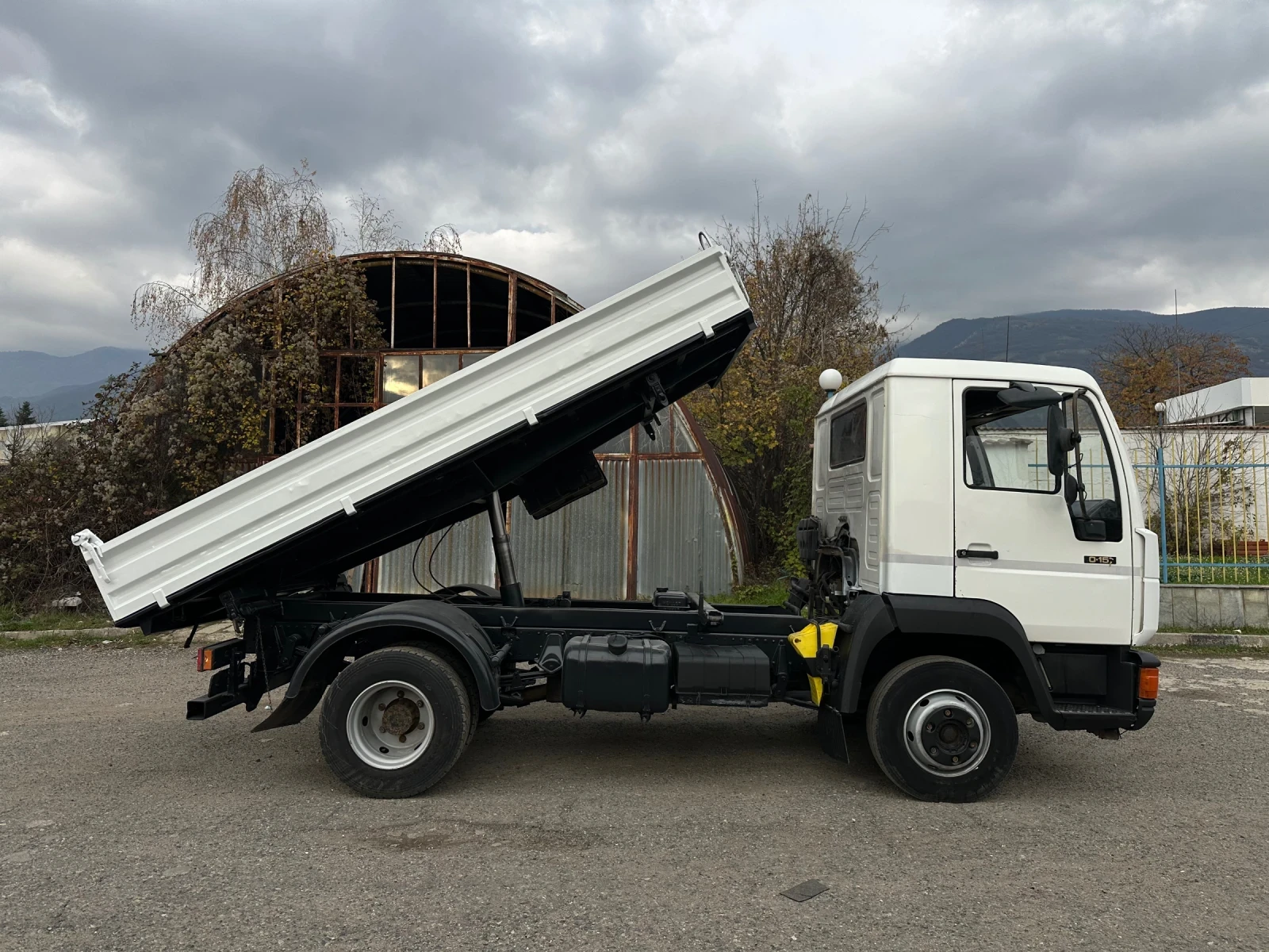 Man 8.153 10.153* Тристранен самосвал* Топ състояние - изображение 4