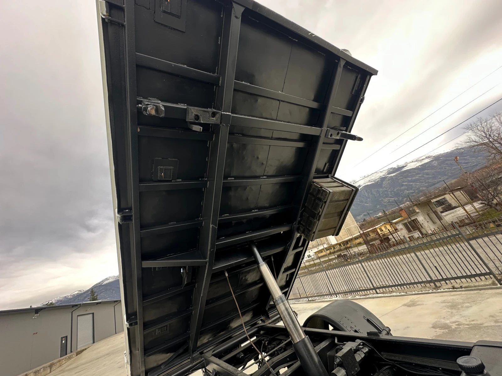 Man 8.153 10.153* ���������� ��������* ��� ��������� | Mobile.bg � ����������� 10