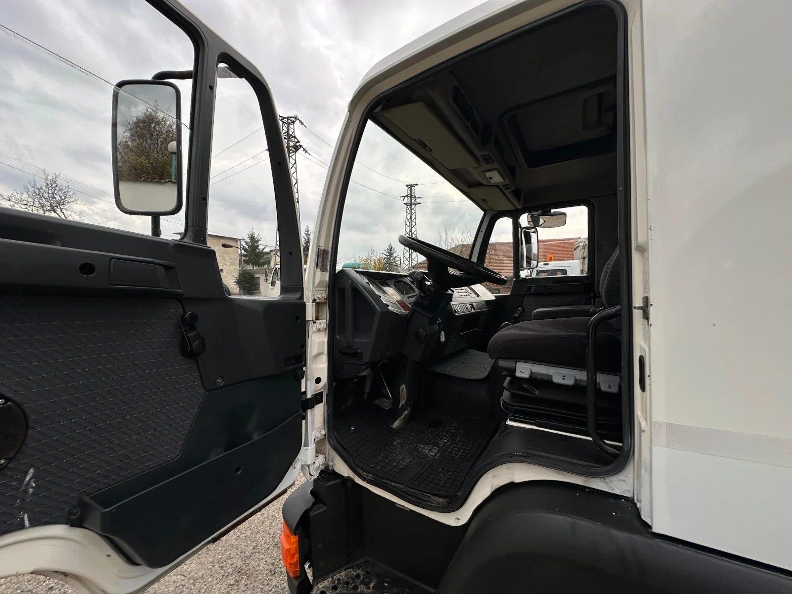 Man 8.153 10.153*  *   | Mobile.bg   12