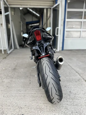 Yamaha YZF-R1 | Mobile.bg    3