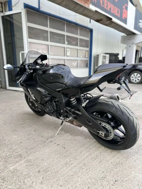 Yamaha YZF-R1 | Mobile.bg    7