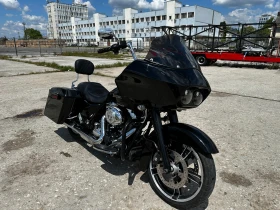     Harley-Davidson Touring Road Glide