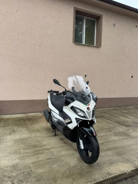 Обява за продажба на Aprilia Sr SR-MAX 300 ~4 199 лв. - изображение 1