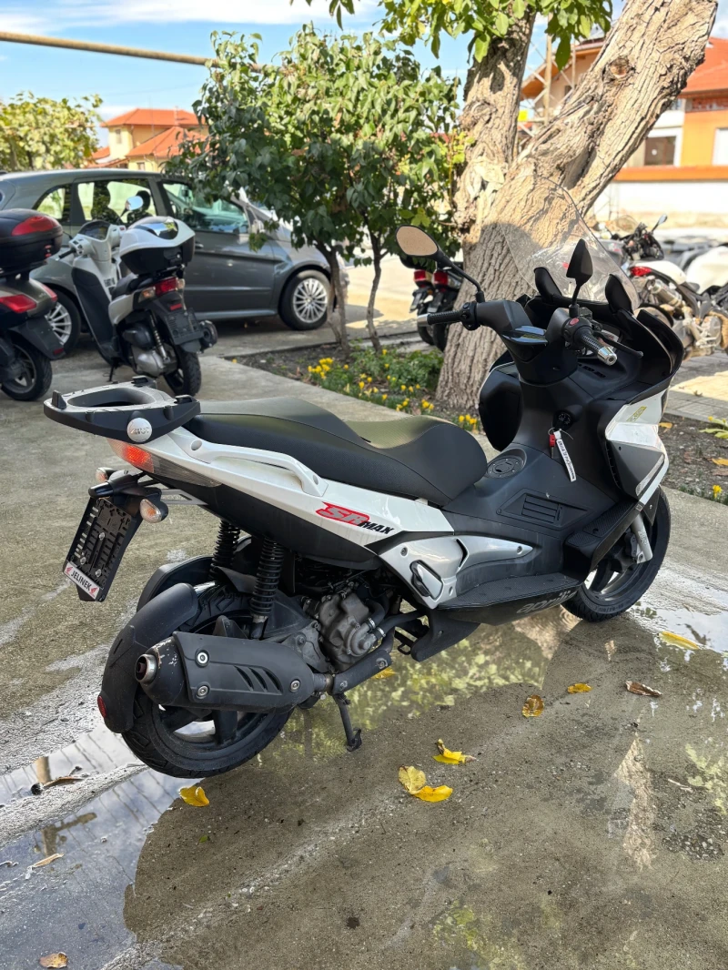 Aprilia Sr SR-MAX 300, снимка 4 - Мотоциклети и мототехника - 52745400